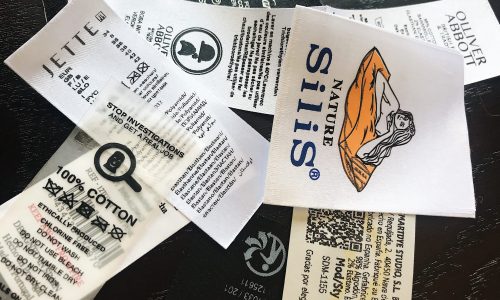 Etiquetas de composición