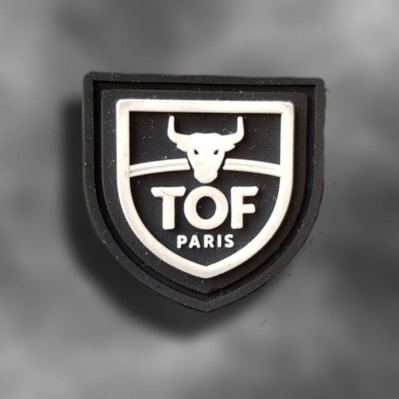 Etiquetas microinyectadas